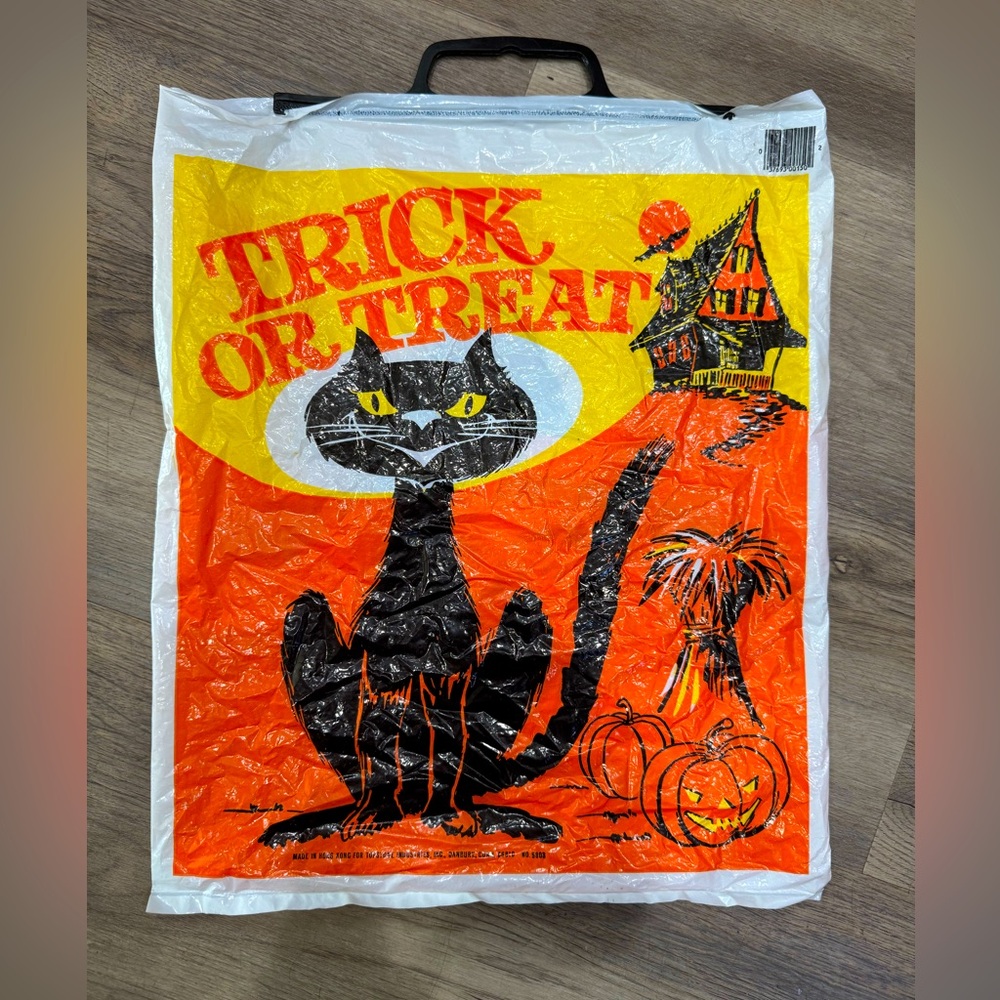 Vintage double sided Halloween Plastic Witch & Black Cat Trick or Treat Bag
